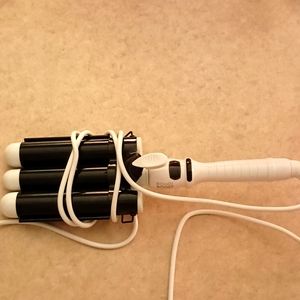 Bondi Boost wave iron